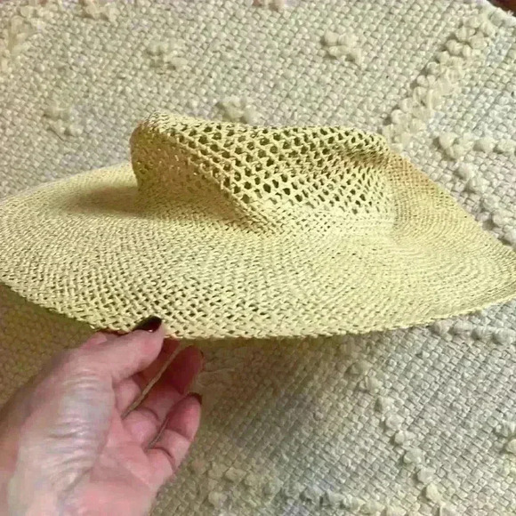 Gap straw hat  - Picture 2 of 4